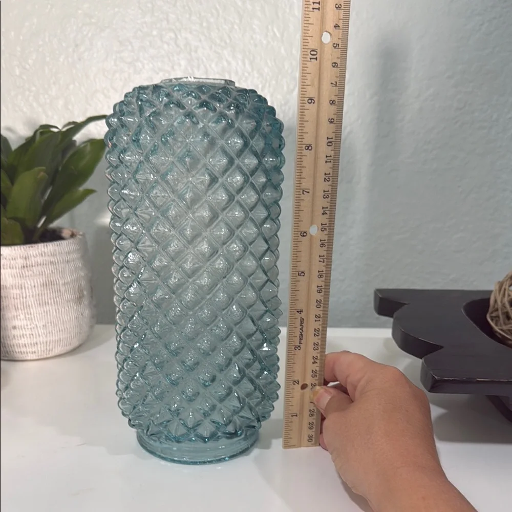 VTG ~ 1960’s Empoli Icy Blue Diamond Point Lamp Shade